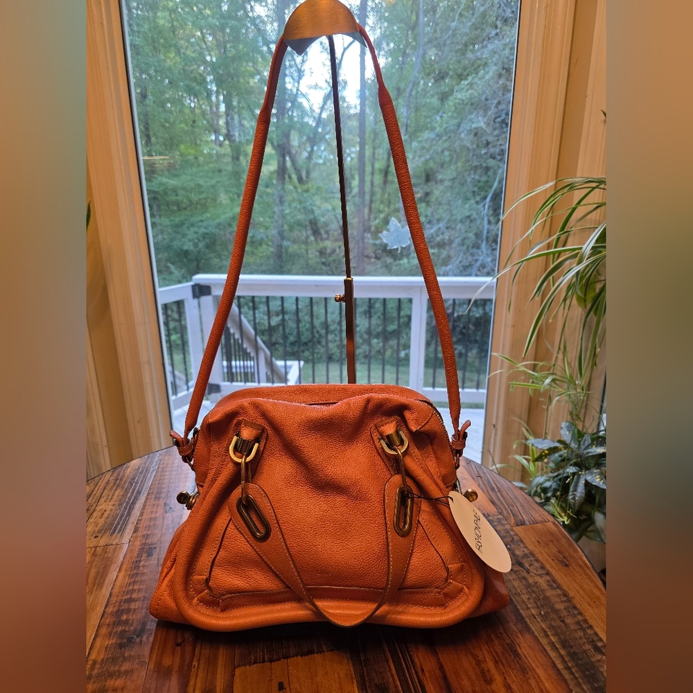 🧡 Authenticated Chloé Paraty Medium Satchel Bag in Orange Leather Suntan - Picture 3 of 16